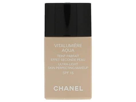 Amazon.com : Chanel Vitalumiere Aqua Ultra Light .